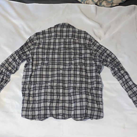 Apt. 9 Black and White Plaid Casual Button Down Shirt - Picture 4 of 4